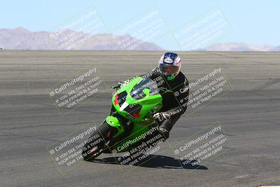 media/May-14-2022-SoCal Trackdays (Sat) [[7b6169074d]]/Bowl (1120am)/